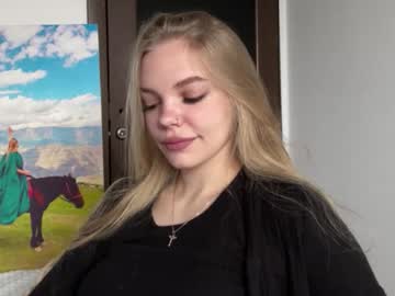 Argeliaboivin Chaturbate stream image from December 03, 2025