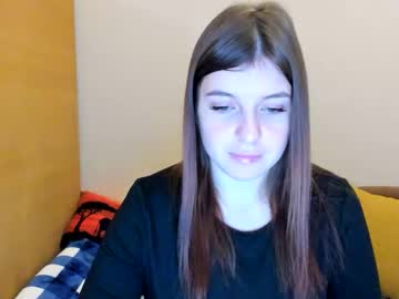 Lexiluxlov Chaturbate stream image from December 03, 2025