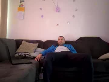 Mydreamlife12 Chaturbate stream image from December 03, 2025