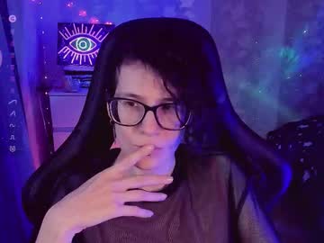 Yourscosmic Chaturbate stream image from December 03, 2025