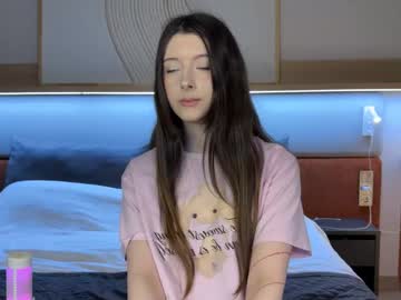 Saintsroww Chaturbate stream image from December 03, 2025