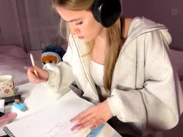 Victorinaokula Chaturbate stream image from December 03, 2025