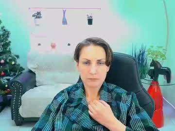 Aurorascript Chaturbate stream image from December 03, 2025