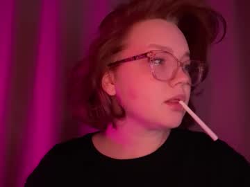 Eva_Kittenn Chaturbate stream image from December 03, 2025