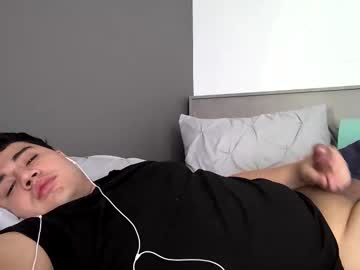Jus02 Chaturbate stream image from December 03, 2025