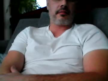 Hotgizz Chaturbate stream image from December 03, 2025