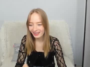 Liladesire Chaturbate stream image from December 03, 2025