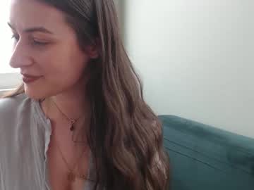 Constantcumquest Chaturbate stream image from December 03, 2025