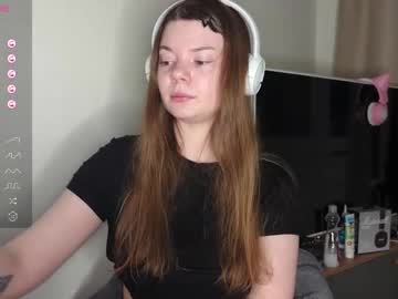 Dreamy_Lora Chaturbate stream image from December 03, 2025