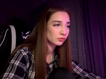 Halliemcanaw Chaturbate stream image from December 03, 2025