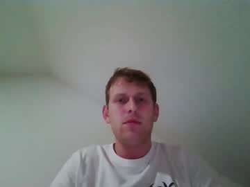 Julkoooo128 Chaturbate stream image from December 03, 2025