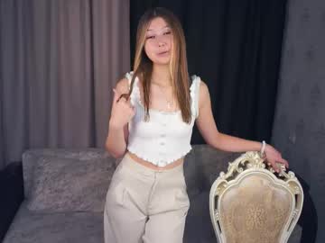 Mernaeustice Chaturbate stream image from December 03, 2025