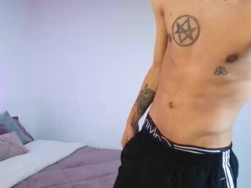 Pleasure_Heaven Chaturbate stream image from December 03, 2025