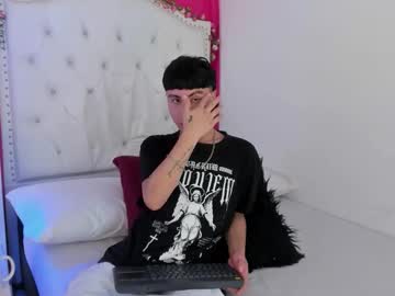 Xaandergrey Chaturbate stream image from December 03, 2025