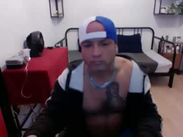 Robc371 Chaturbate stream image from December 03, 2025