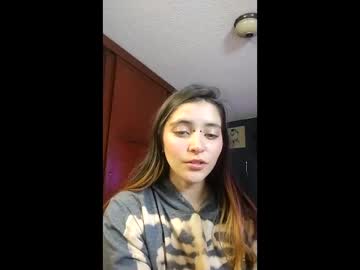 Mala_Kindle Chaturbate stream image from December 03, 2025