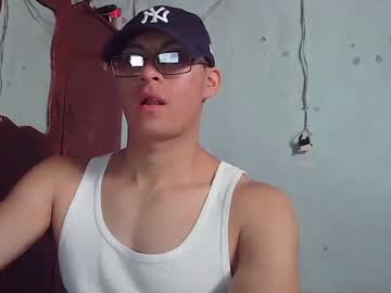 Maurodirty Chaturbate stream image from December 03, 2025