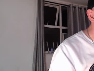 Vinnymartin Chaturbate stream image from December 03, 2025