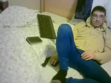 Romson998181 Chaturbate stream image from December 03, 2025