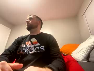 Biggie556 Chaturbate stream image from December 03, 2025