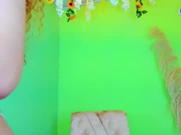 Gwinethyara Chaturbate stream image from December 03, 2025