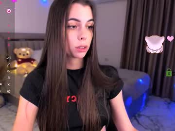 Heileymeow Chaturbate stream image from December 03, 2025