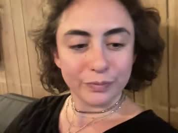 Wildhoneytease Chaturbate stream image from December 03, 2025
