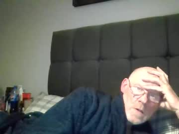 Kevlooking4sez Chaturbate stream image from December 04, 2025