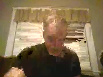 Mikemacdonjr Chaturbate stream image from December 04, 2025