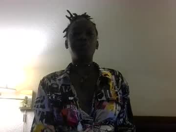 Thefoxyonefiesty Chaturbate stream image from December 04, 2025