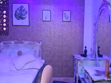 Emily_Mouns Chaturbate stream image from December 04, 2025