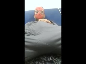 Emoomo_2020 Chaturbate stream image from December 04, 2025