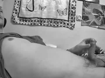 Moonlucky007 Chaturbate stream image from December 04, 2025