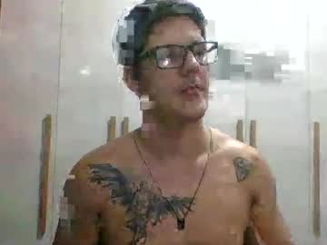 Wolfbr19cm Chaturbate stream image from December 04, 2025