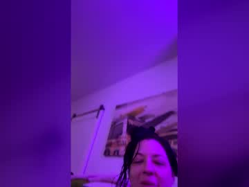 Aurorarainbow Chaturbate stream image from December 04, 2025