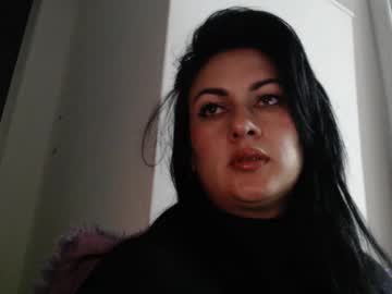 Cristal_2303 Chaturbate stream image from December 04, 2025