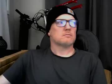 Pale_Dad_Bod Chaturbate stream image from December 04, 2025