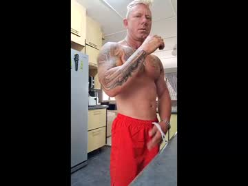 Muscledaddy69s Chaturbate stream image from December 04, 2025