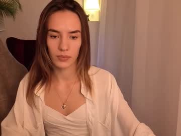Peachychic Chaturbate stream image from December 04, 2025