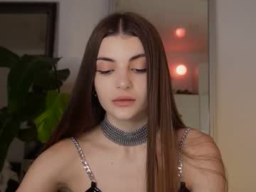 Mayttease Chaturbate stream image from December 04, 2025