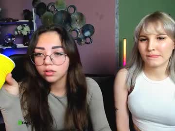 Kiki_Swan Chaturbate stream image from December 04, 2025