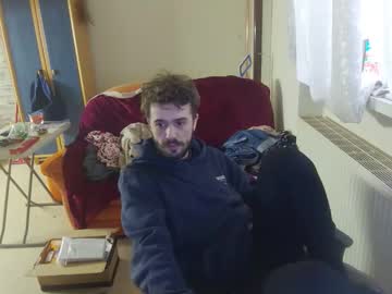 Mash_Potatoes_Are_Good Chaturbate stream image from December 04, 2025
