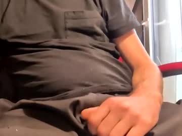 Pladplad Chaturbate stream image from December 04, 2025