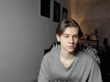 0verlandd Chaturbate stream image from December 04, 2025