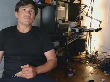 Mlcenphx Chaturbate stream image from December 04, 2025