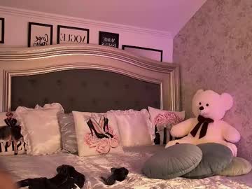 Brookeember Chaturbate stream image from December 04, 2025