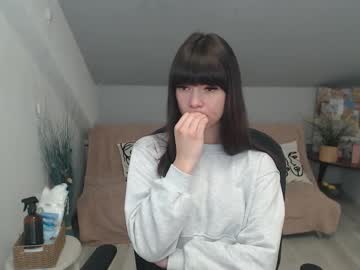 Mayawill Chaturbate stream image from December 04, 2025