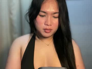 Yourdreamgirlchloe Chaturbate stream image from December 04, 2025