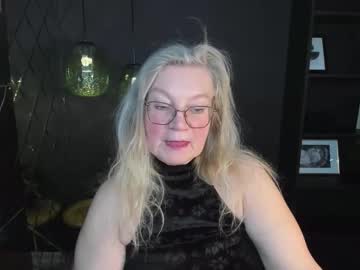 Natalicloud Chaturbate stream image from December 04, 2025