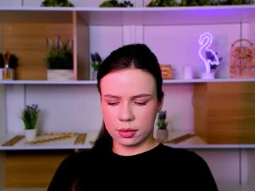 Violet_Moxi Chaturbate stream image from December 04, 2025